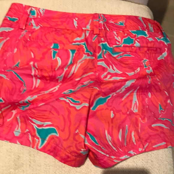 Lilly Pulitzer shorts - Picture 6 of 6